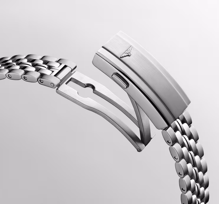 Longines Ultra-Chron Classic Watch Review